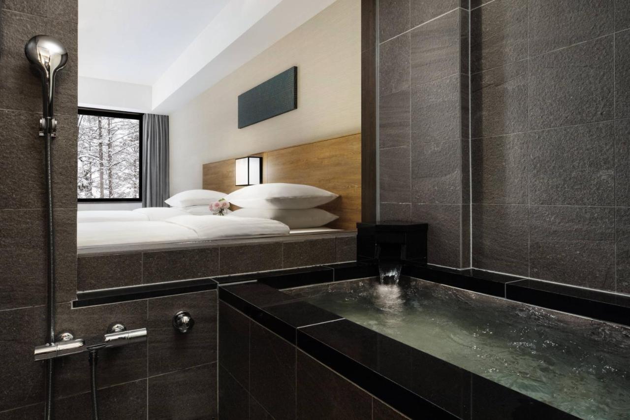 Отель Courtyard By Marriott Хакуба-Мура Экстерьер фото